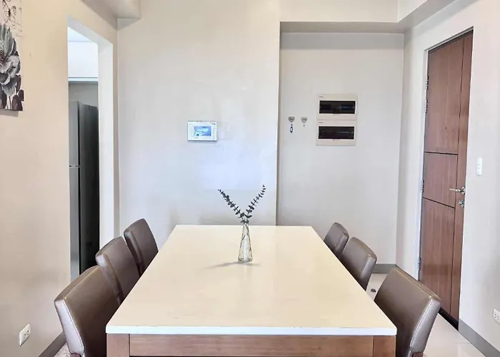 Leilighet One Manchester Place Staycation Punta Engaño